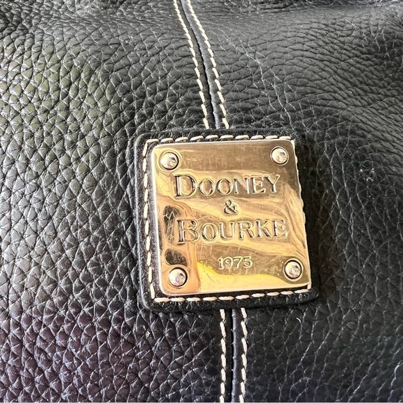 Dooney & Bourke black Pebble Grain Leather Chiara Shoulder HOBO Bag - Picture 3 of 10